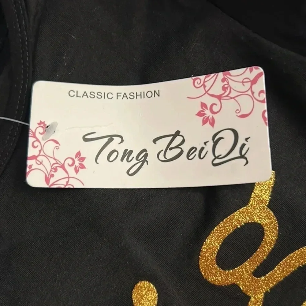 Tong Bei Qi this black